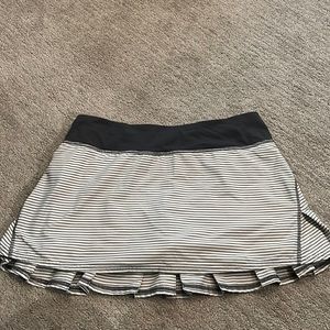 Lululemon golf/tennis skirt